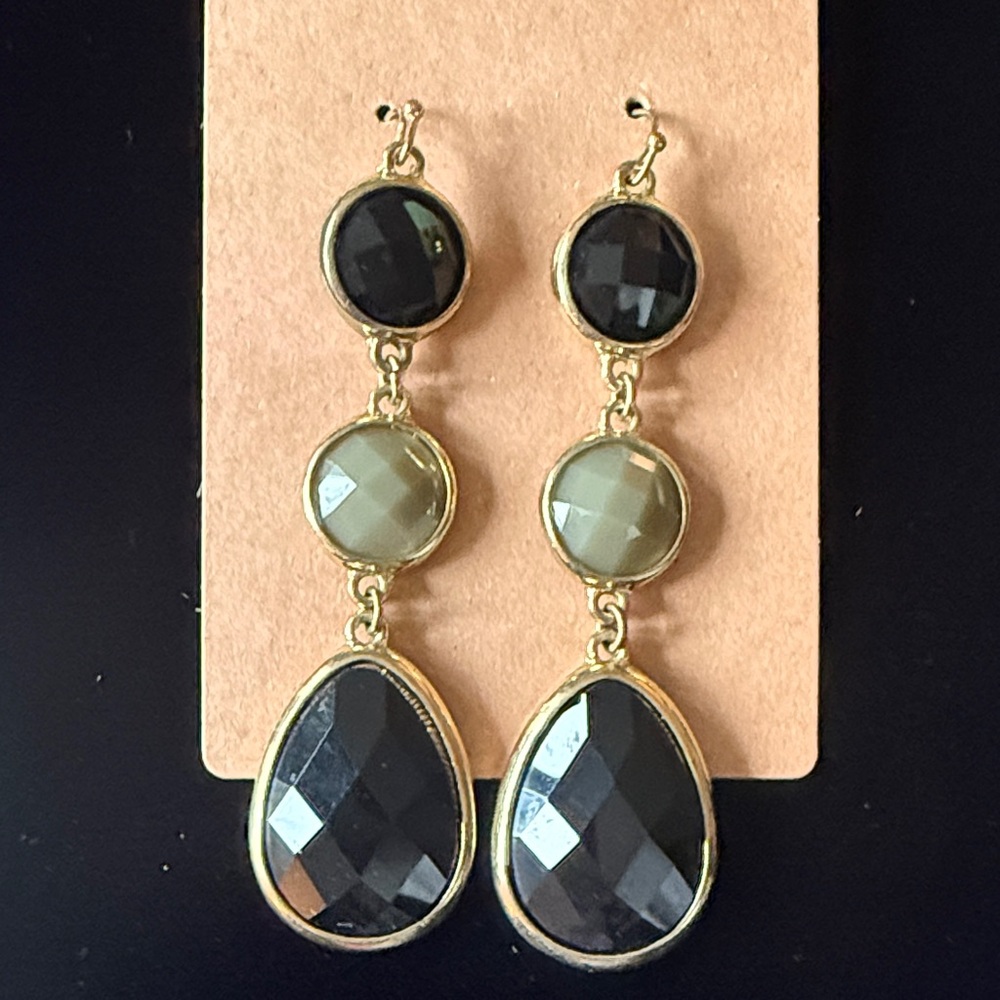 Chic Gold and Black Dangle Earrings